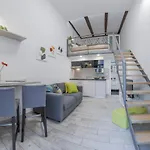 Urban Apartment *