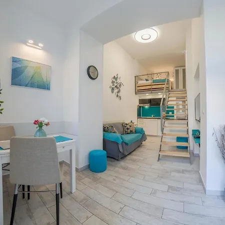 Urban Apartman
