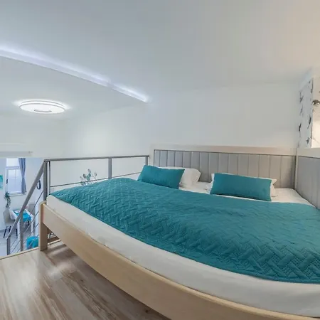 Urban Apartment