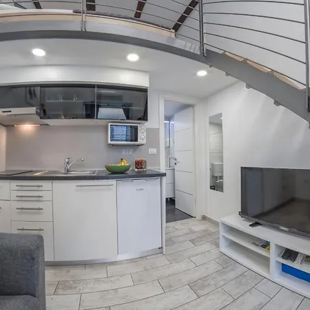 Urban Apartmán Pula