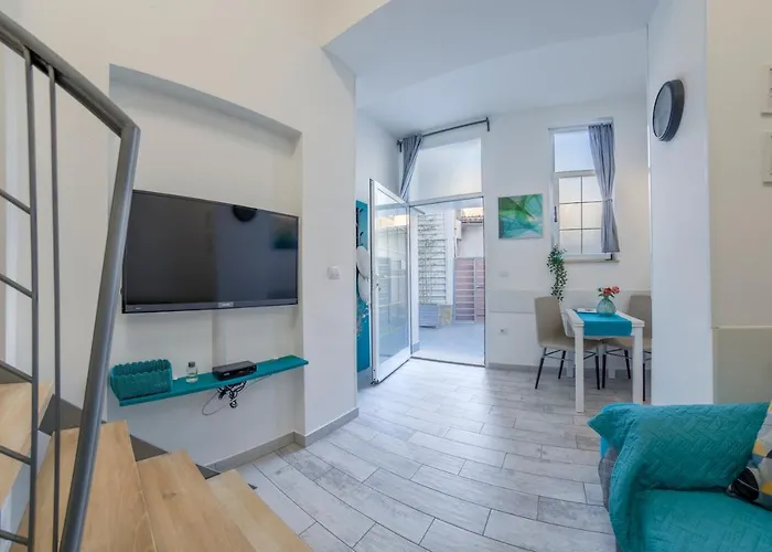 Urban Apartamento Pula